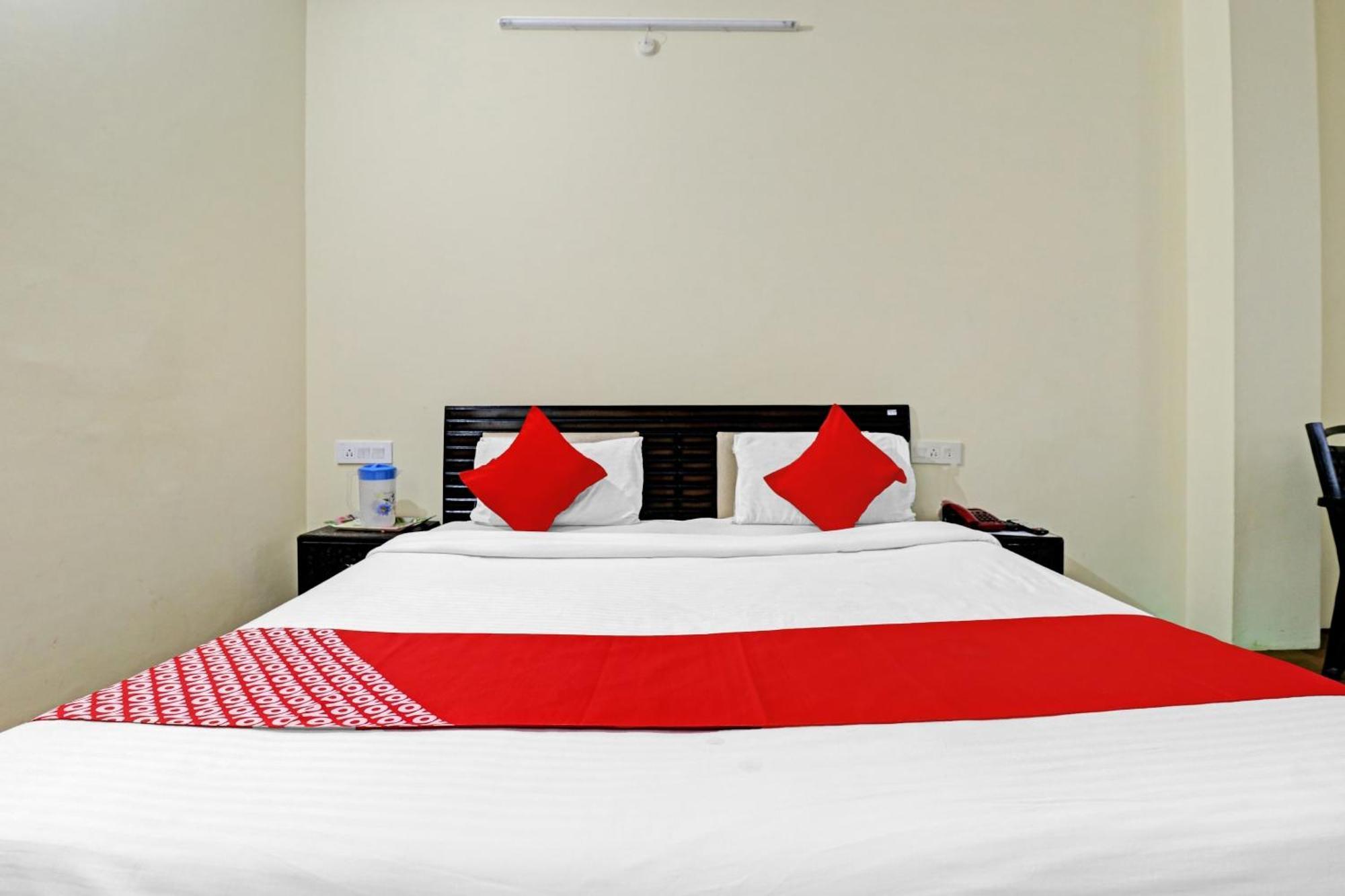 Hotel O New Shushant Regency シムラー エクステリア 写真