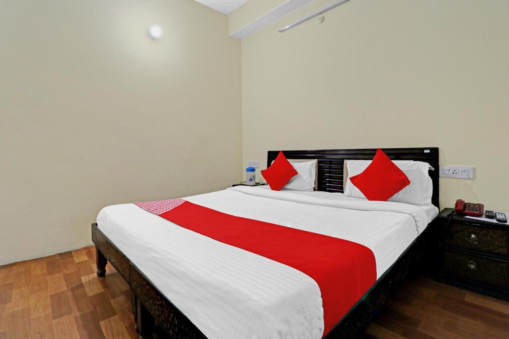 Hotel O New Shushant Regency シムラー エクステリア 写真